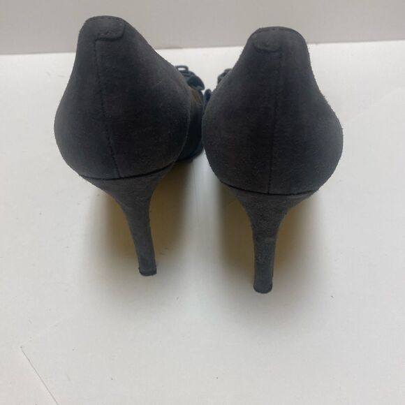 Enzo Angiolini Ruffle Bow Peep Toe Suede Pump - Picture 7 of 10
